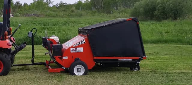 LAWN & GARDEN EQUIPMENT - Equipment Image